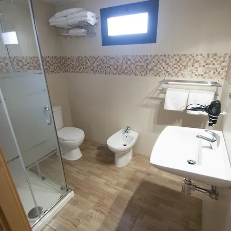 Hospederia Angeles Πανσιόν 3*