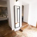 Hospederia Angeles 3*